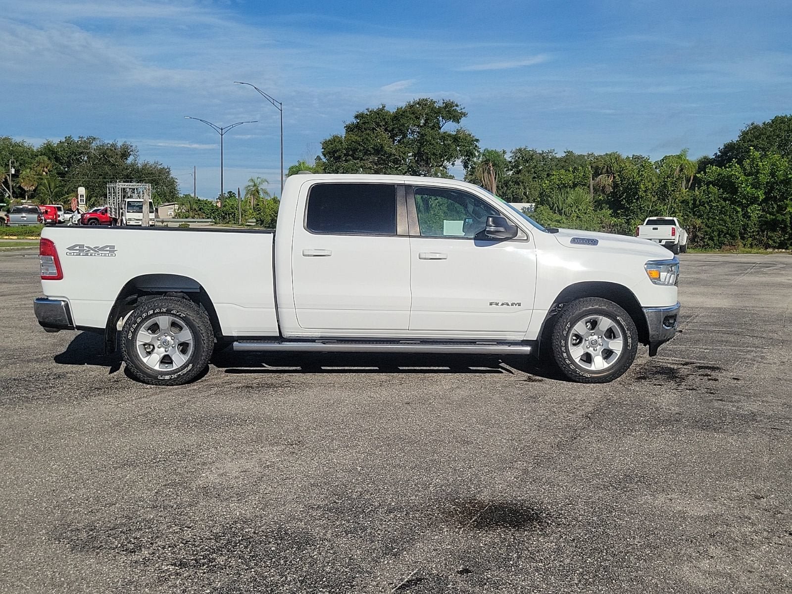 Used 2022 RAM 1500 Big Horn AWD/4WD image 6