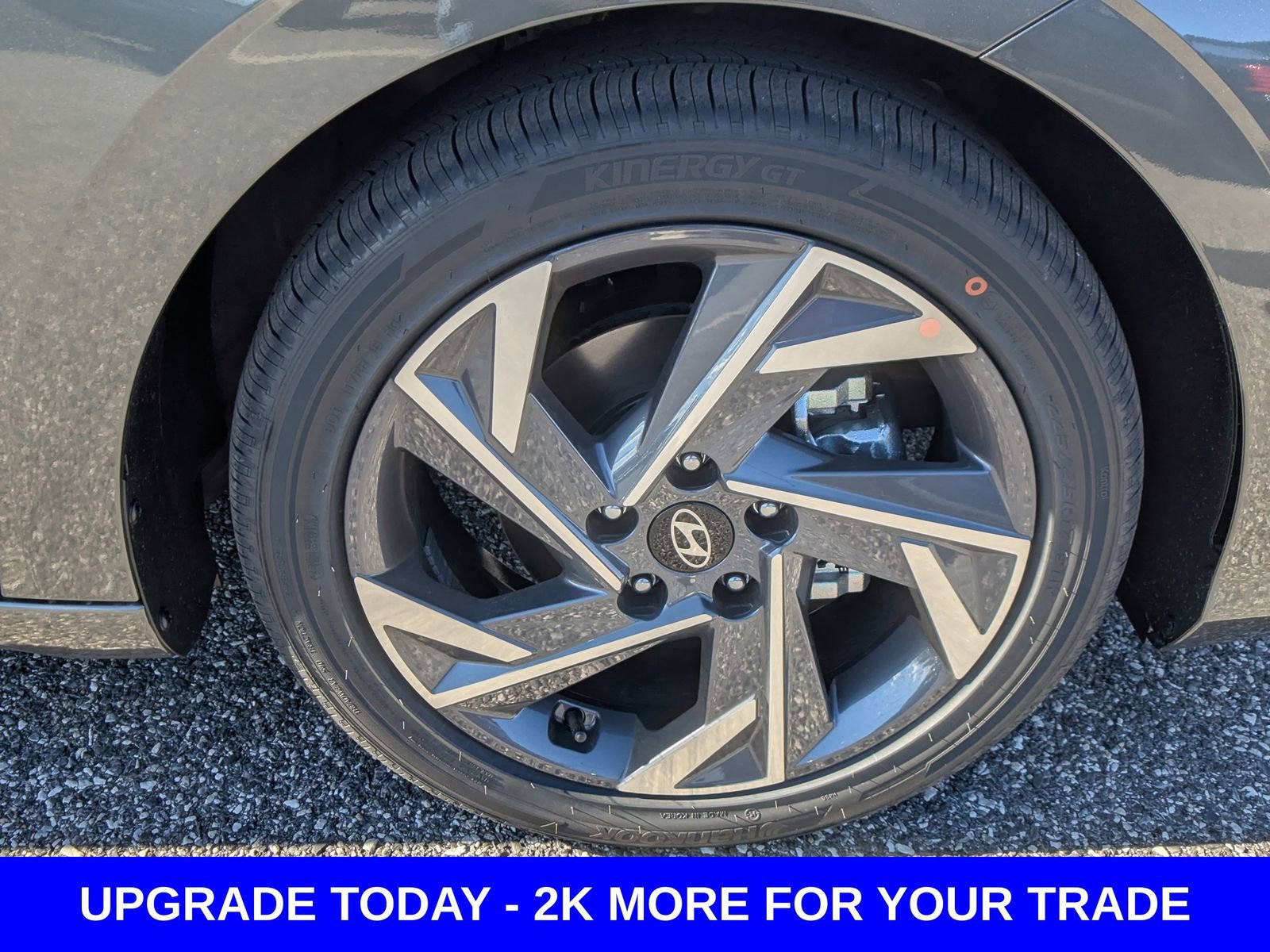 New 2026 Hyundai Elantra Limited image 13