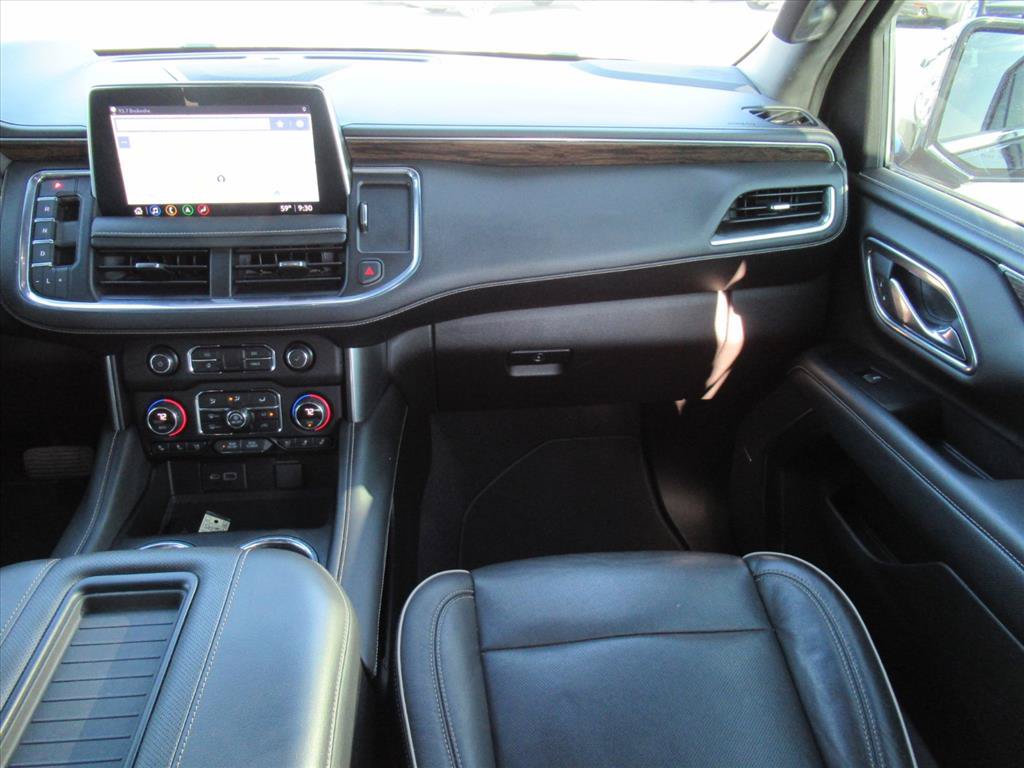 Used 2021 Chevrolet Tahoe Premier w/ Premium Package AWD/4WD image 13