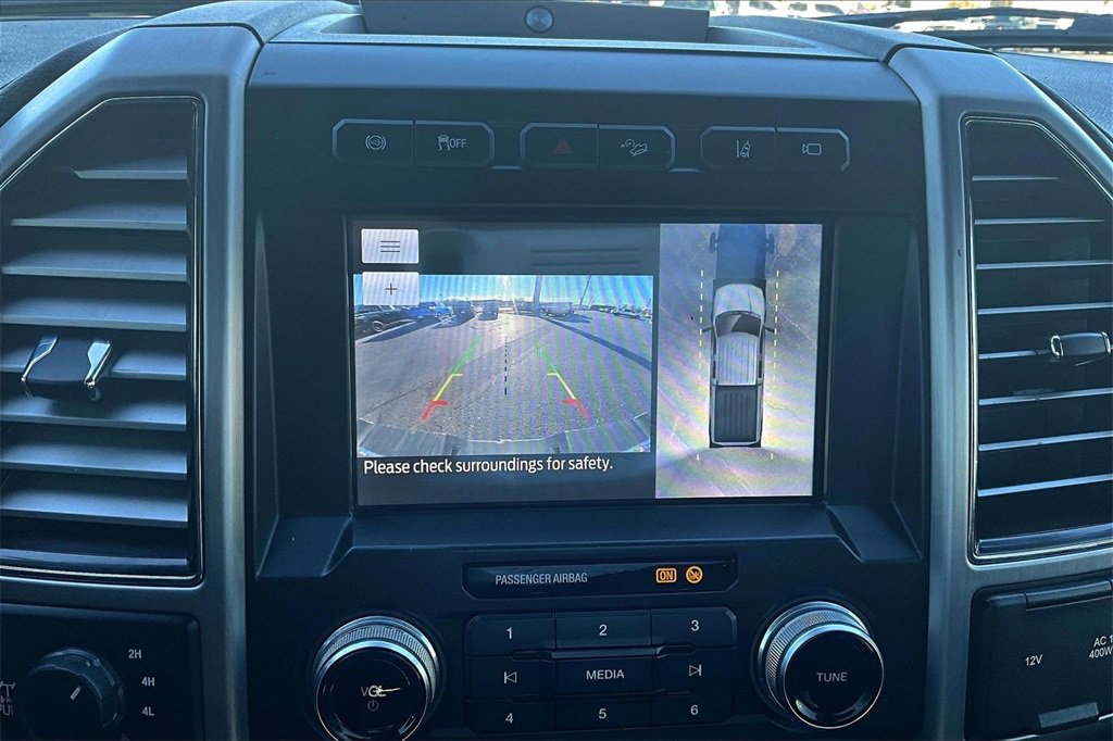 Used 2021 Ford F250 Platinum image 15