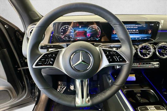 New 2026 Mercedes-Benz GLB 250 image 11