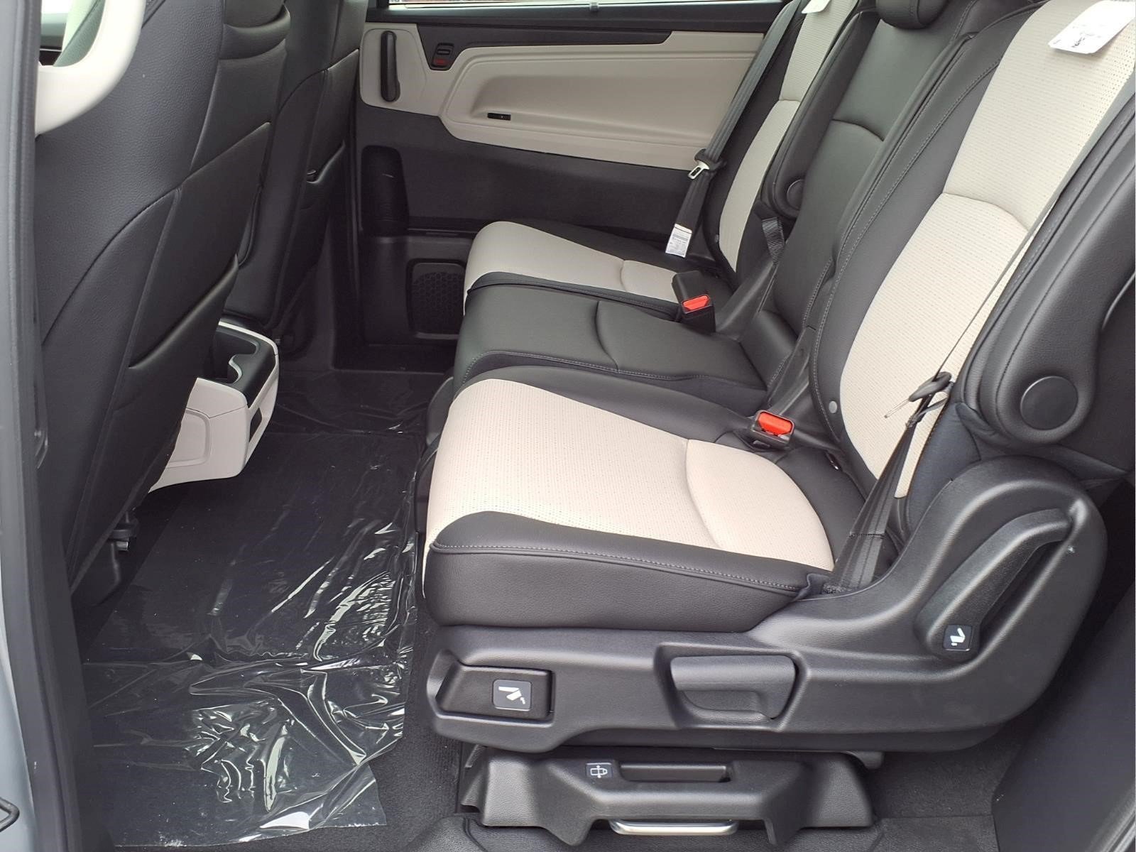 New 2026 Honda Odyssey Elite image 14