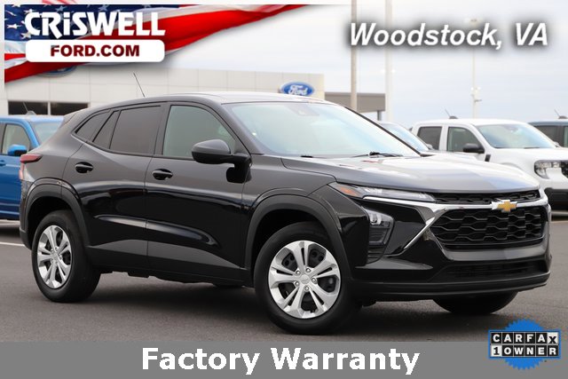 Used 2025 Chevrolet Trax LS