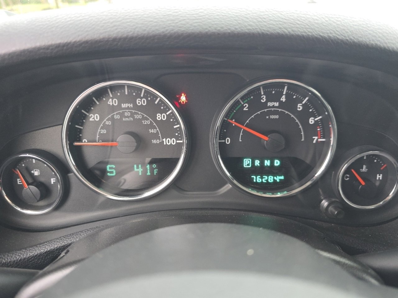 Used 2016 Jeep Wrangler Unlimited Sahara w/ Dual Top Group image 25