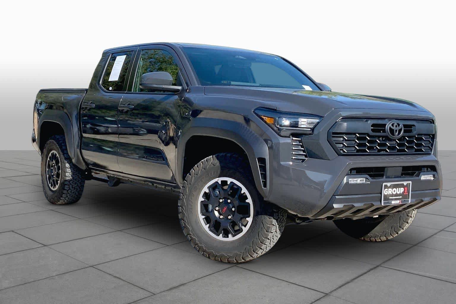 Used 2024 Toyota Tacoma TRD Off-Road AWD/4WD image 3