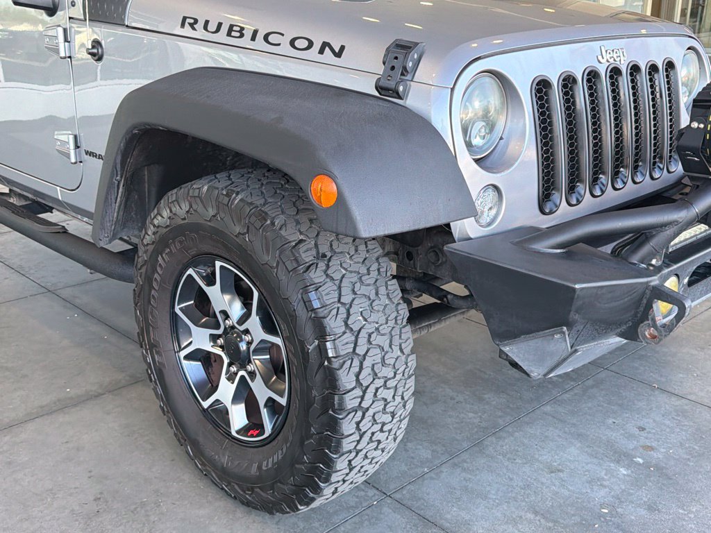 Used 2014 Jeep Wrangler Rubicon w/ Power Convenience Group AWD/4WD image 8