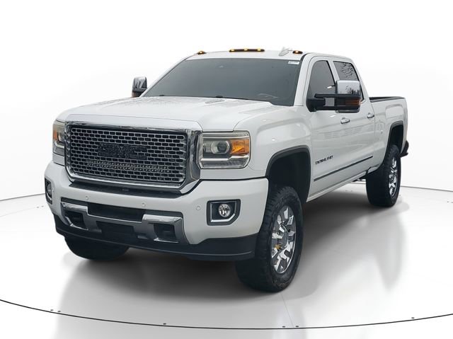 Used 2016 GMC Sierra 2500 Denali w/ Duramax Plus Package image 2