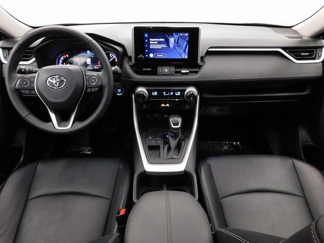 Used 2023 Toyota RAV4 XLE Premium image 25