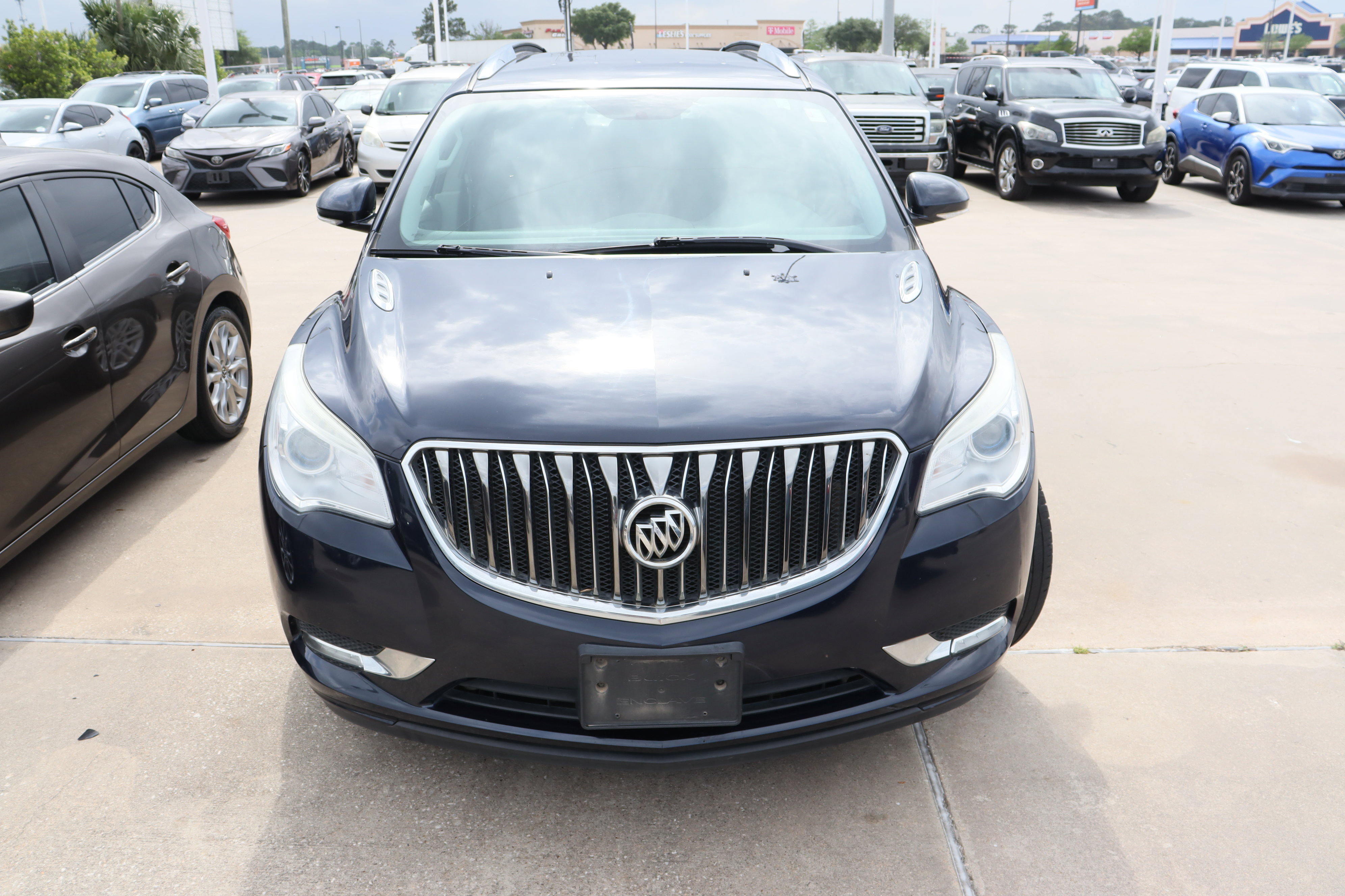 Used 2015 Buick Enclave Convenience image 3