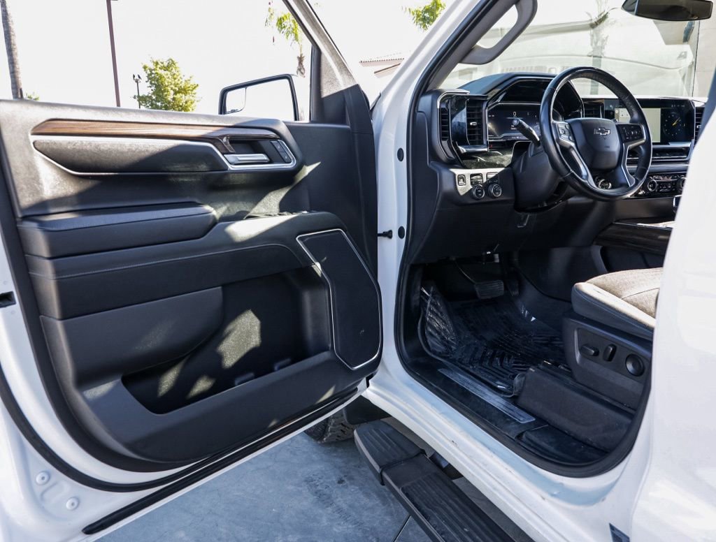 Used 2024 Chevrolet Silverado 1500 LT Trail Boss w/ Protection Package image 13