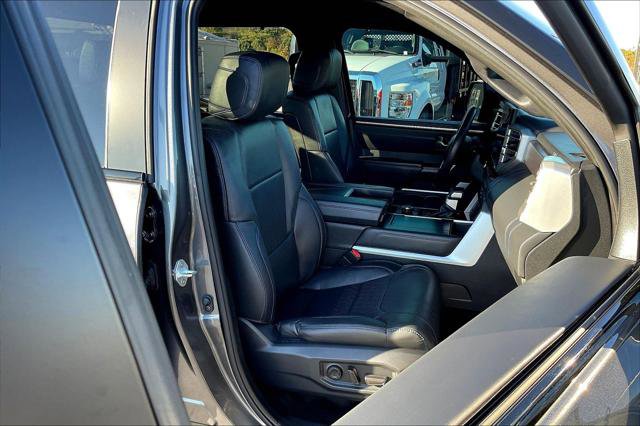 Used 2024 Toyota Tundra Platinum image 27