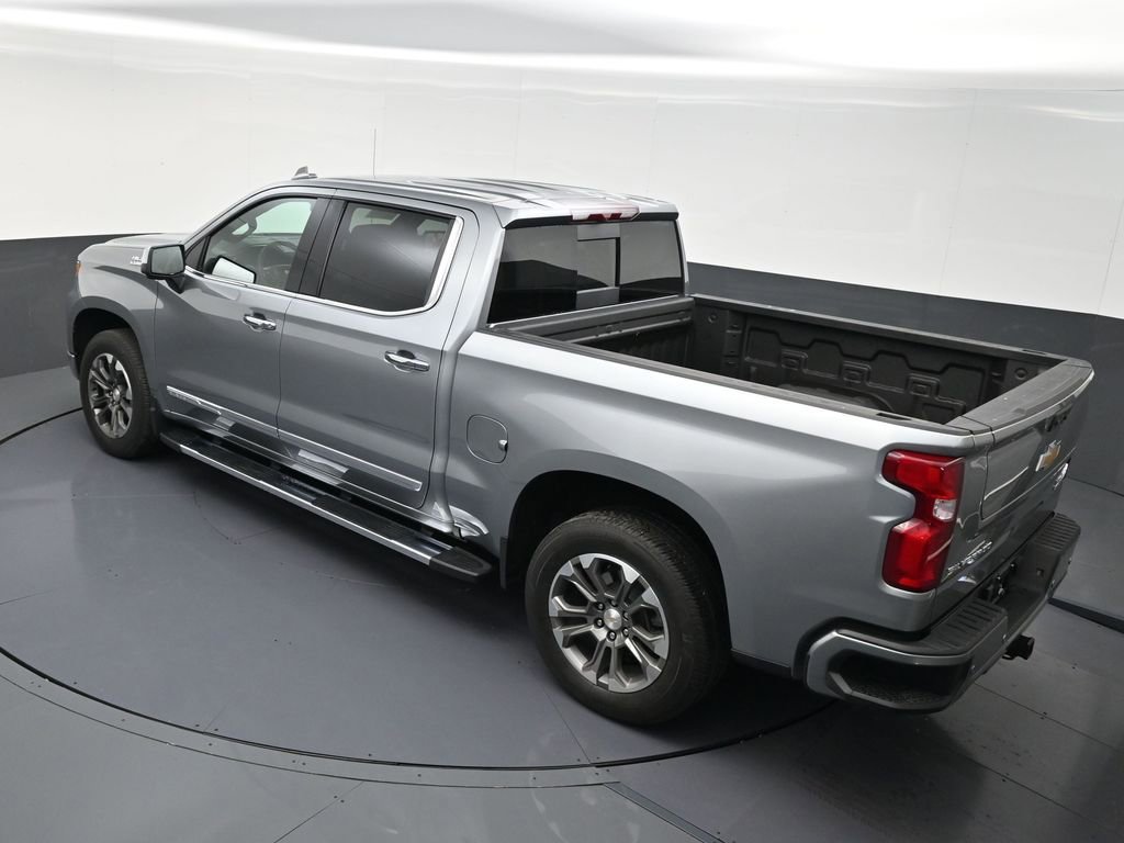 Used 2025 Chevrolet Silverado 1500 High Country RWD image 15