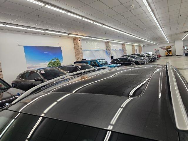 Used 2017 Ford Escape Titanium image 40