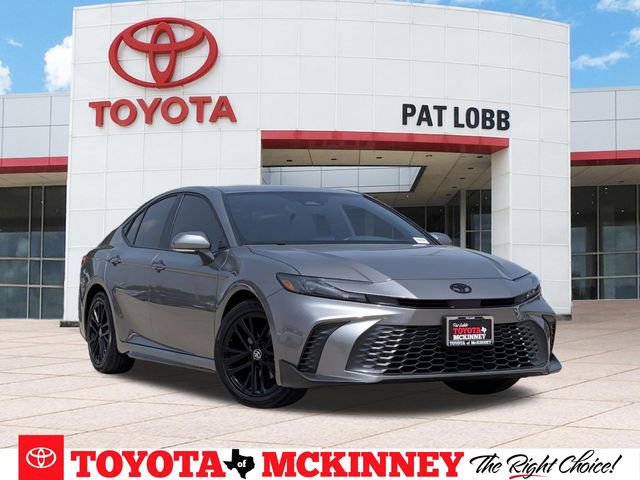 Used 2026 Toyota Camry SE w/ Convenience Package FWD image 1