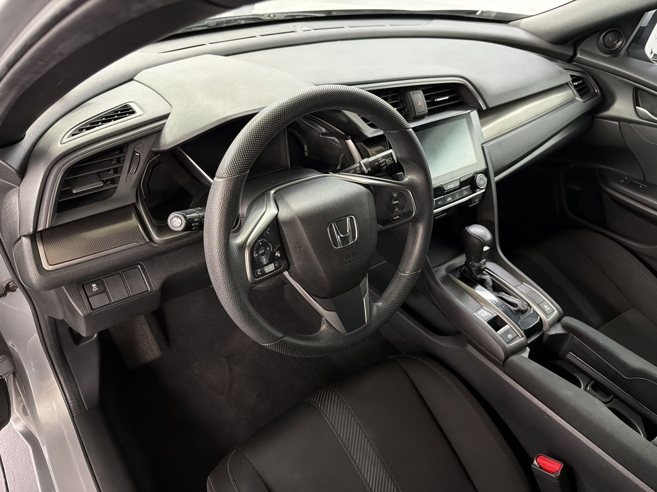 Used 2018 Honda Civic EX image 4