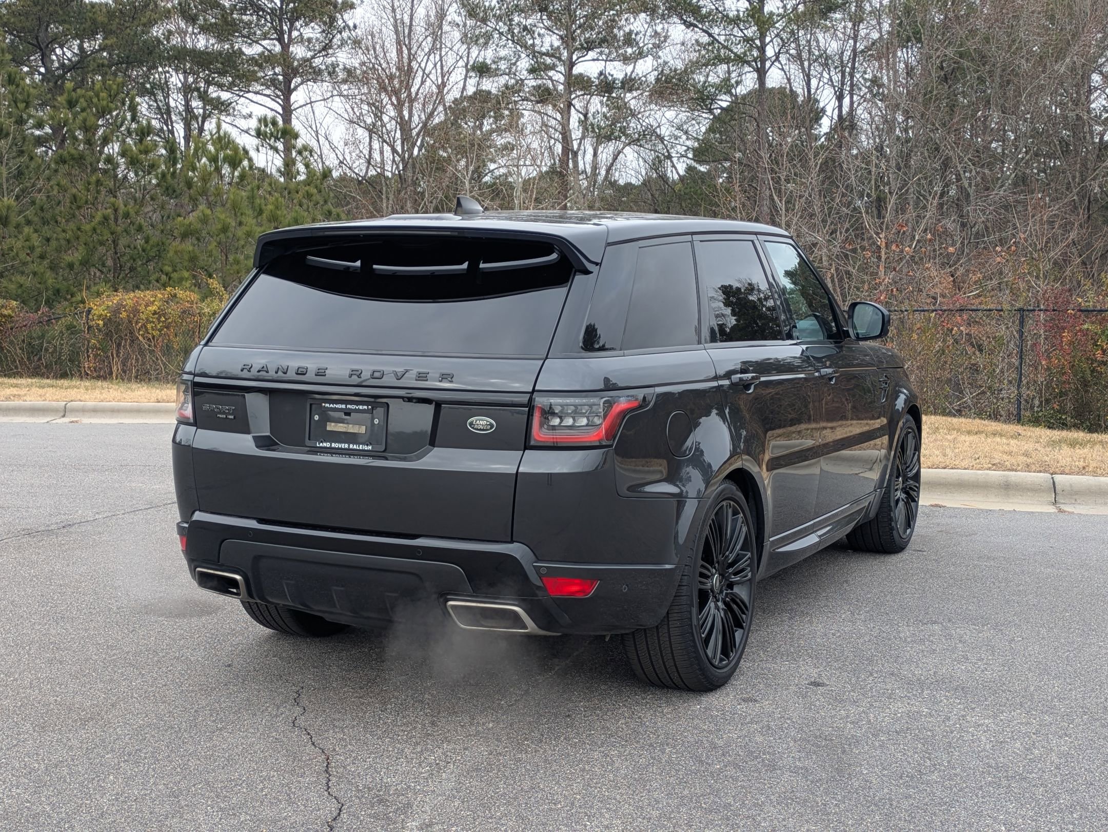 Used 2020 Land Rover Range Rover Sport HSE Dynamic image 5