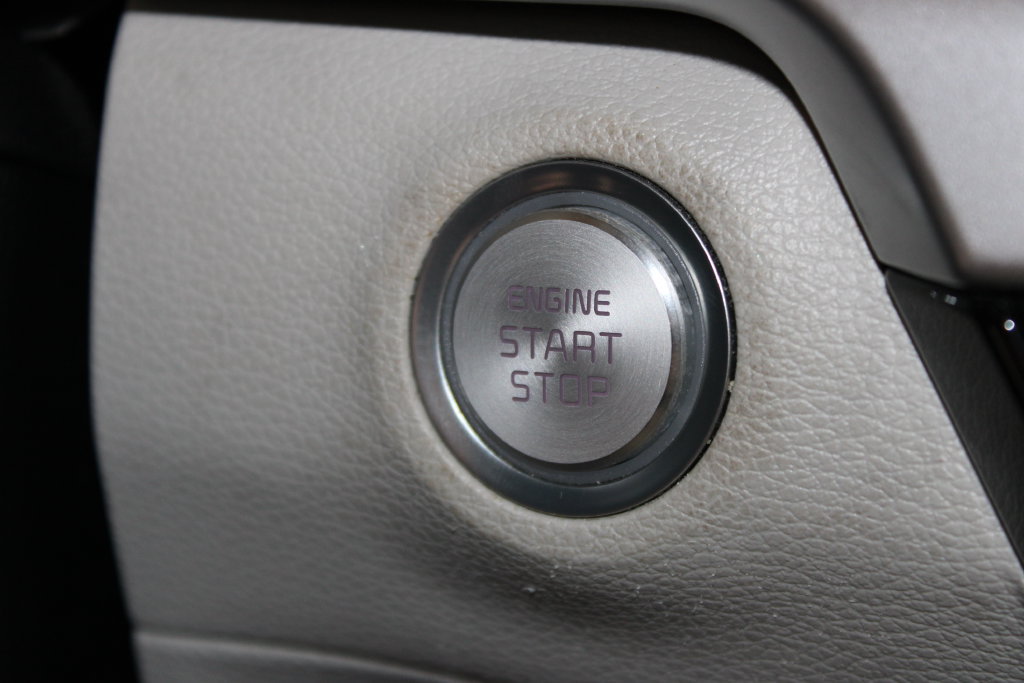 Used 2020 Kia Telluride S FWD image 48