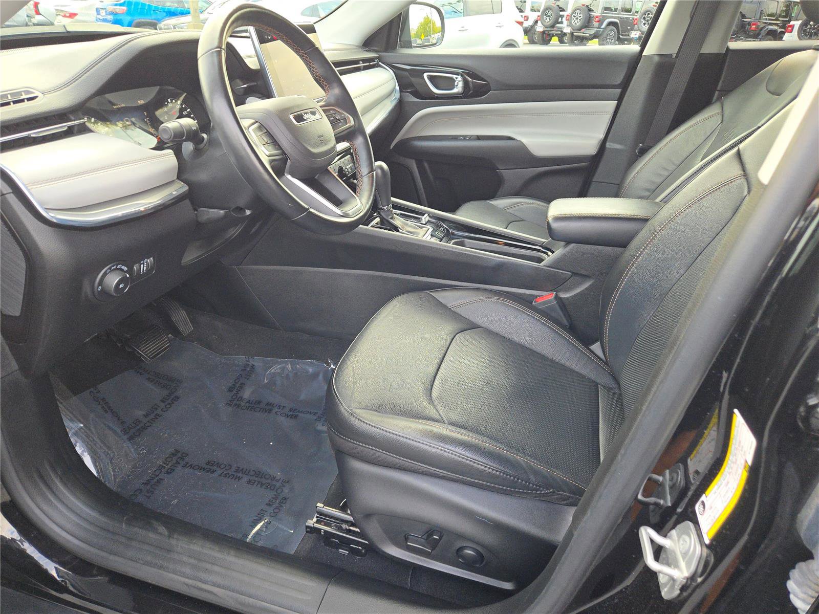 Used 2022 Jeep Compass Limited image 26