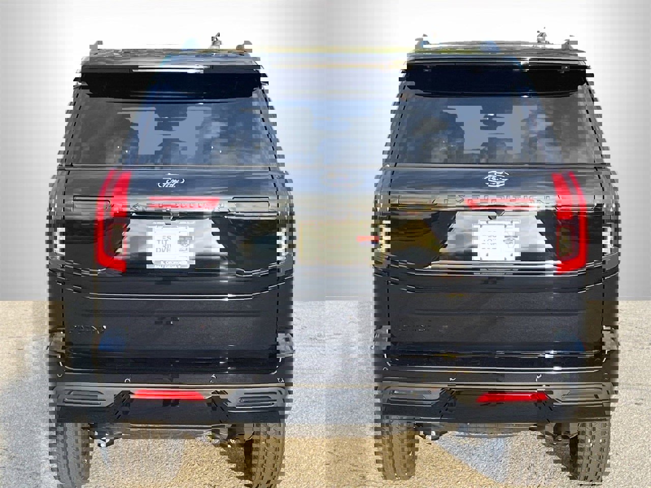 New 2025 Ford Expedition Platinum w/ Stealth Performance Package image 28