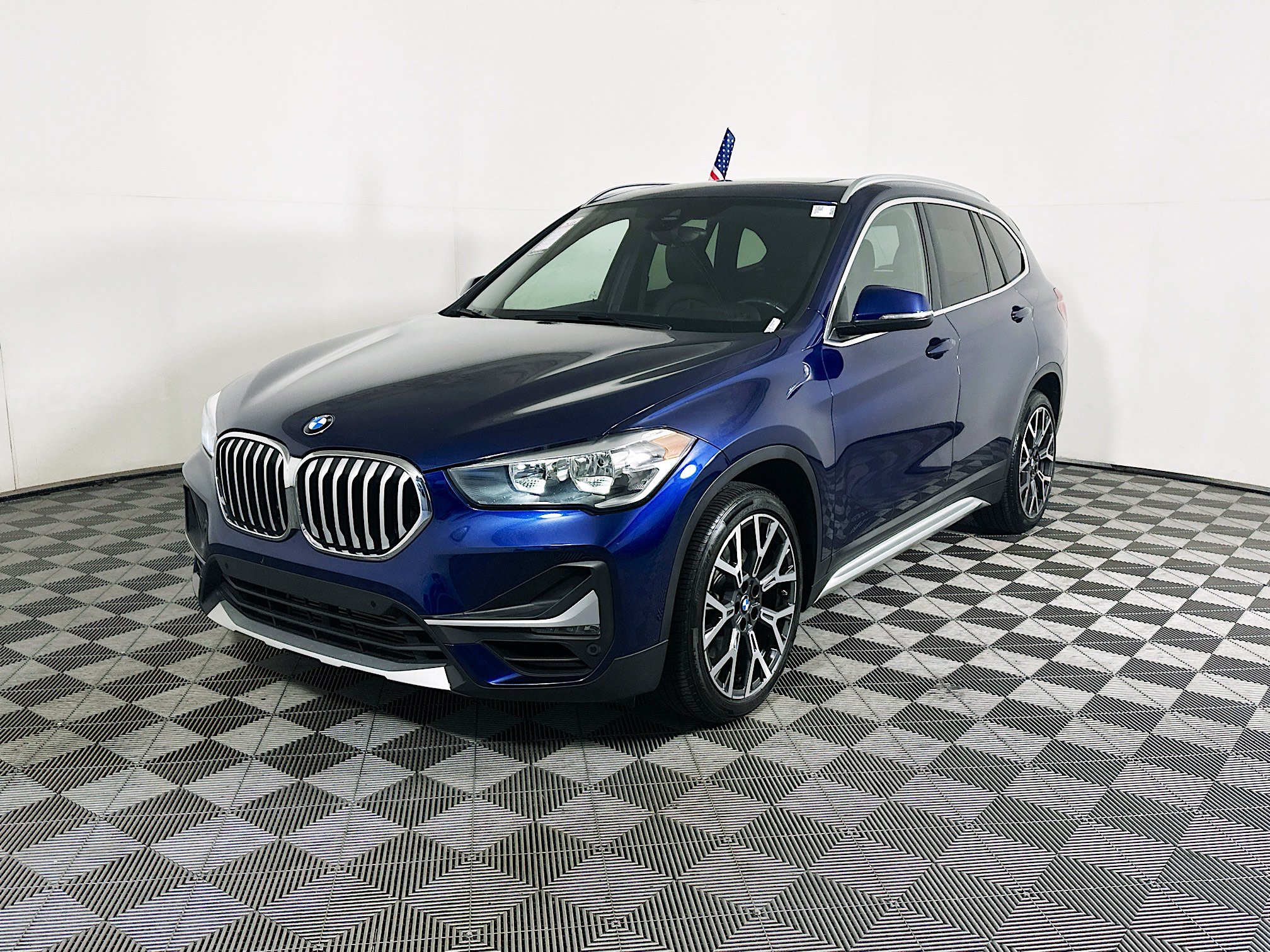 Used 2020 BMW X1 sDrive28i w/ Convenience Package FWD image 7