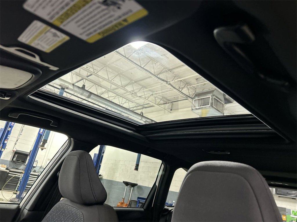 Certified 2025 Subaru Forester Premium image 24