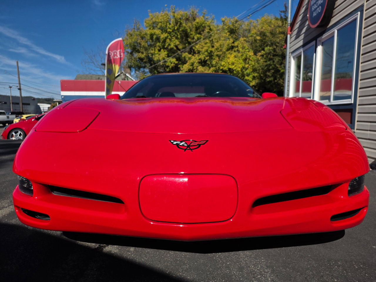 Used 2000 Chevrolet Corvette Coupe w/ Roof Pkg image 3