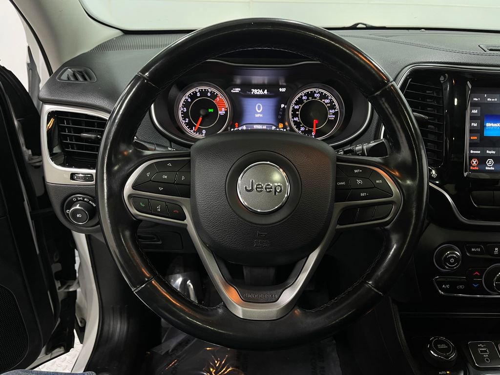 Used 2019 Jeep Cherokee Limited w/ Luxury Group image 22