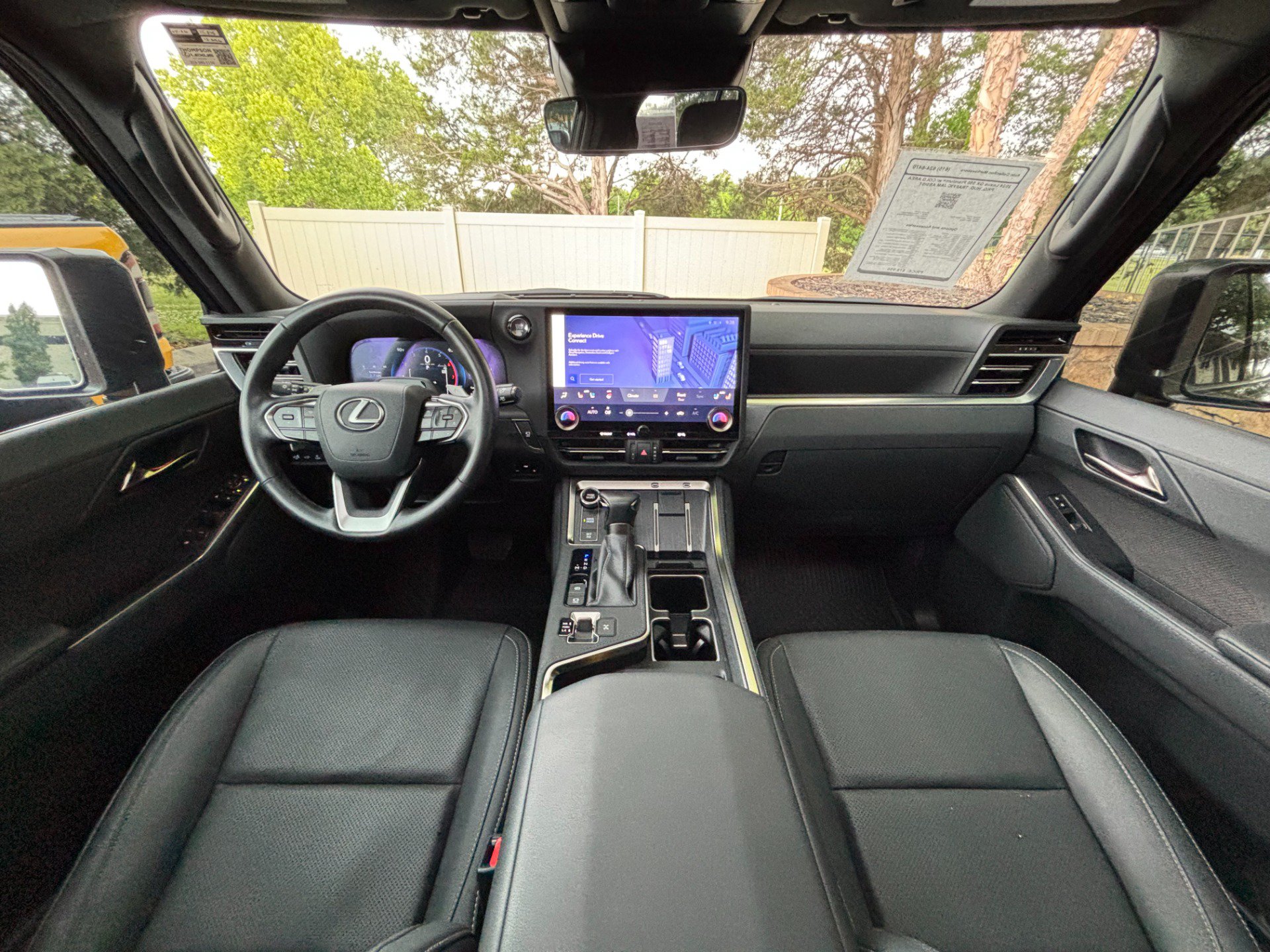Used 2024 Lexus GX 550 w/ Accessory Package (Z1) AWD/4WD image 48