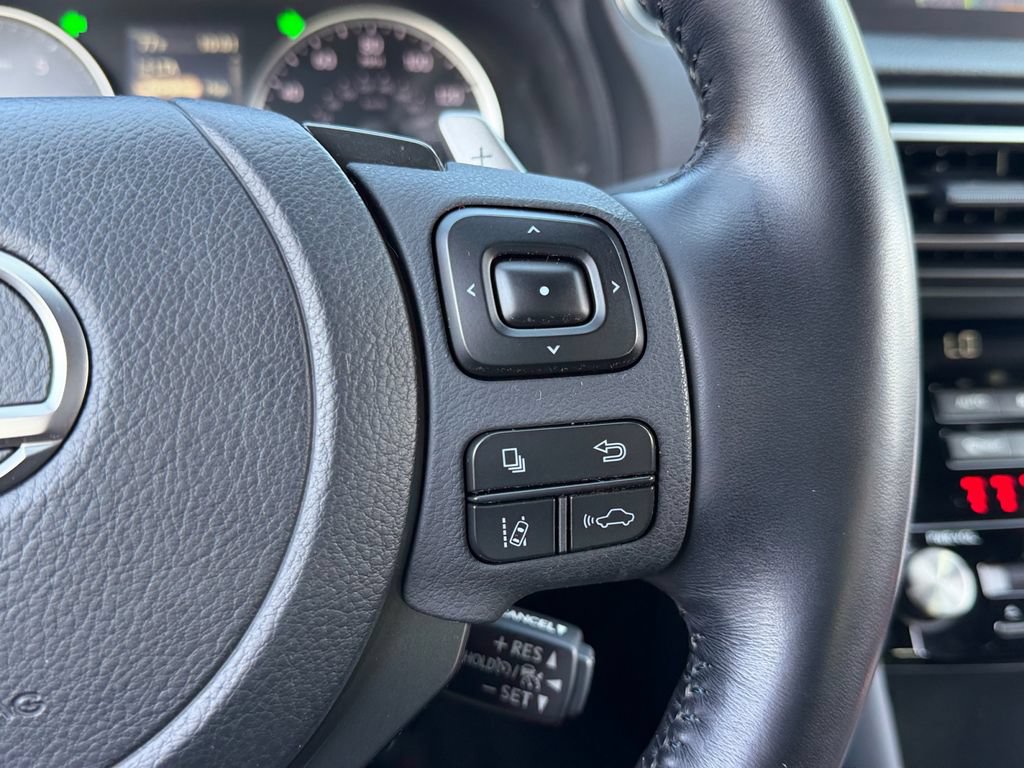 Used 2022 Lexus IS 300 AWD w/ Premium Package image 18