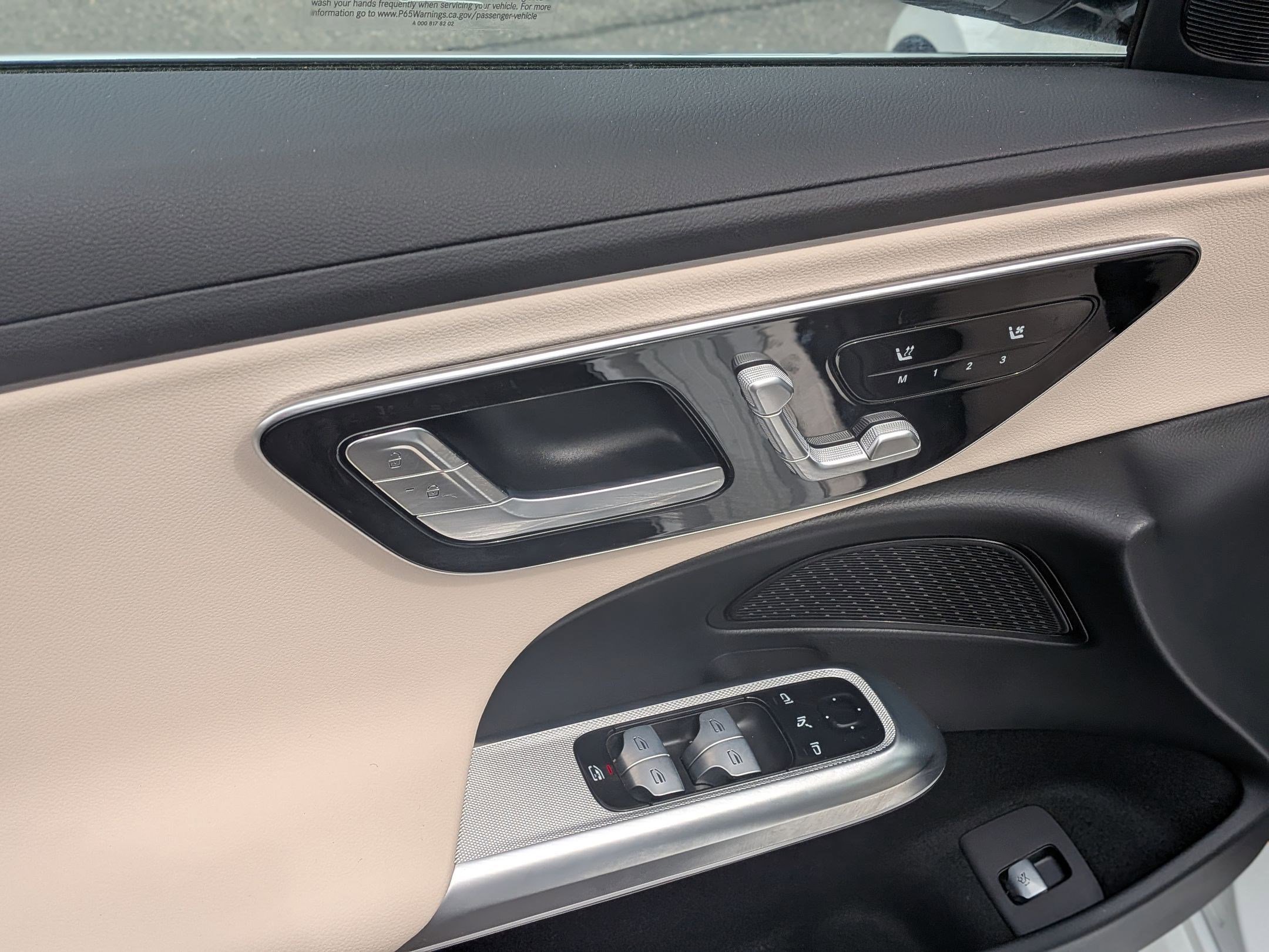 Used 2025 Mercedes-Benz E 450 4MATIC Sedan image 13