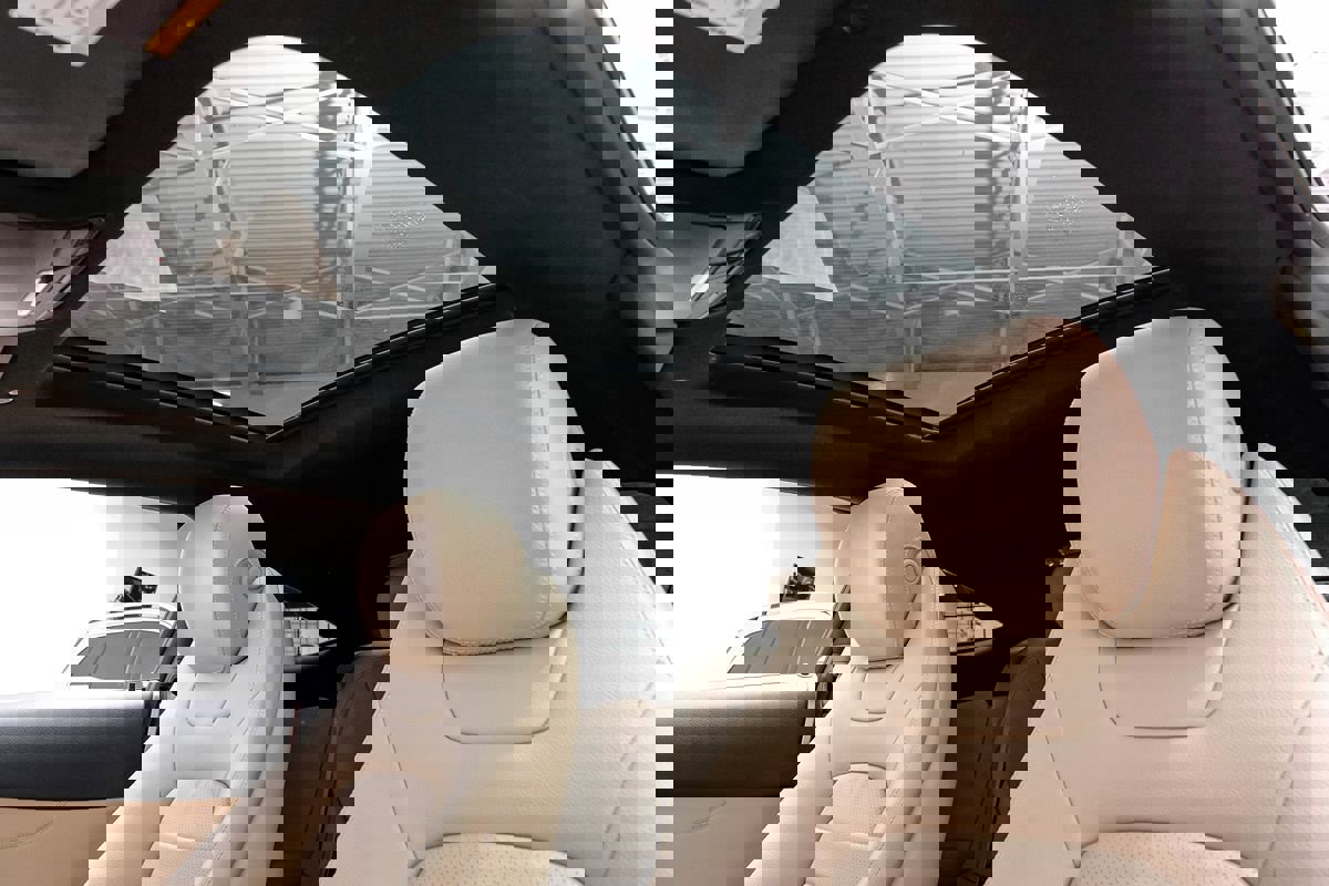 Used 2019 Mercedes-Benz C 300 Coupe w/ AMG Line image 5