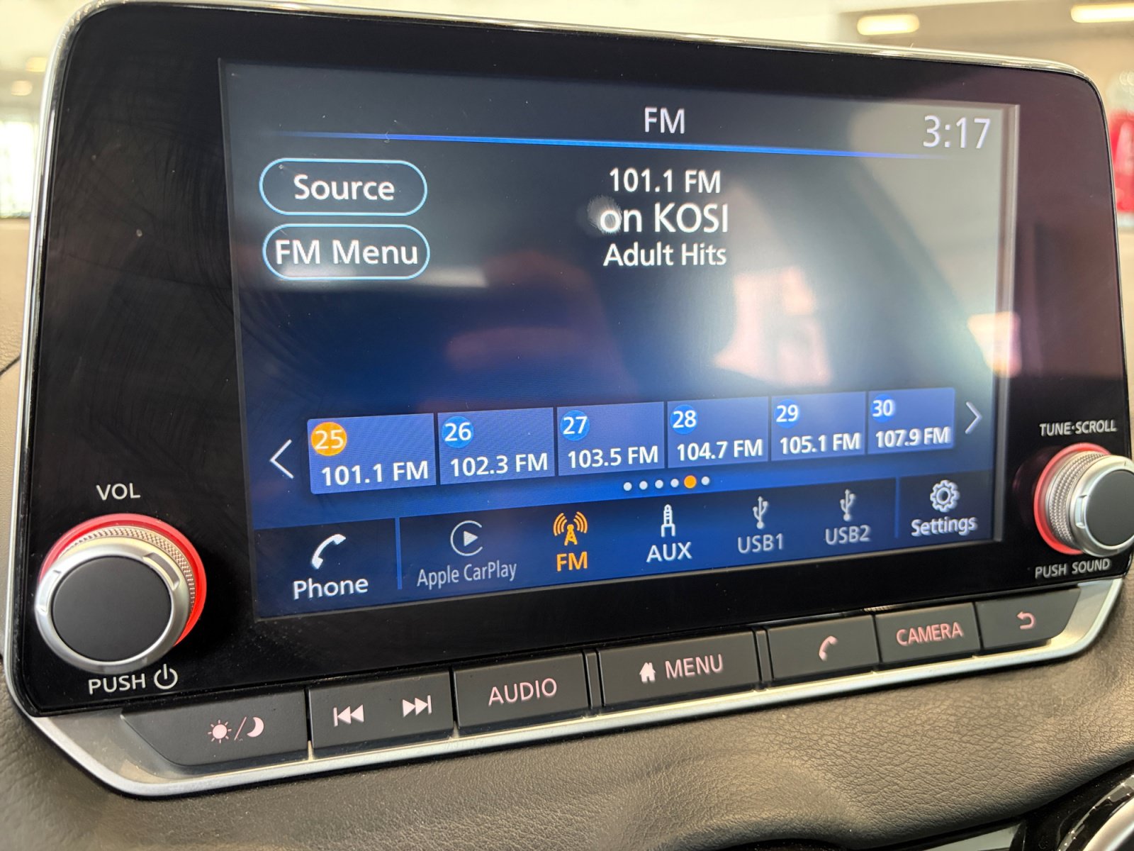 Used 2022 Nissan Sentra SR w/ Electronics Package FWD image 21