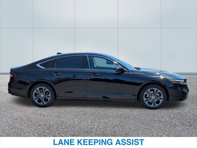 Certified 2023 Honda Accord EX image 6