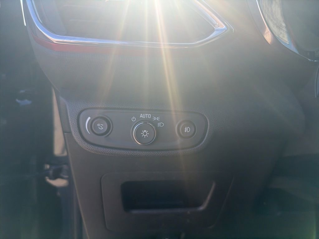 Used 2023 Chevrolet TrailBlazer RS w/ Convenience Package image 19