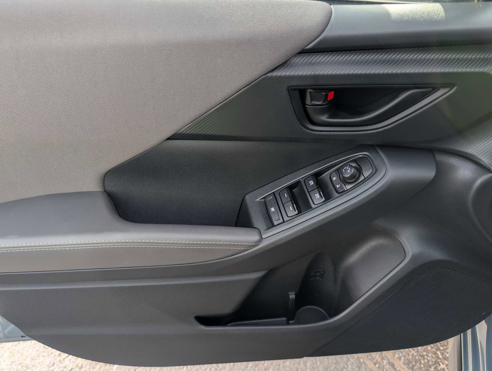 Certified 2025 Subaru Crosstrek 2.0i Premium image 21