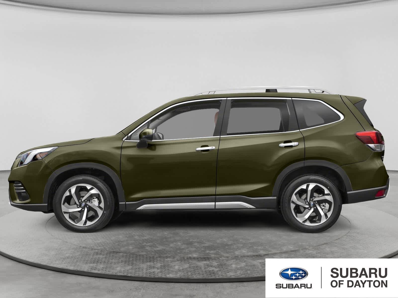 Used 2023 Subaru Forester Touring AWD/4WD image 3
