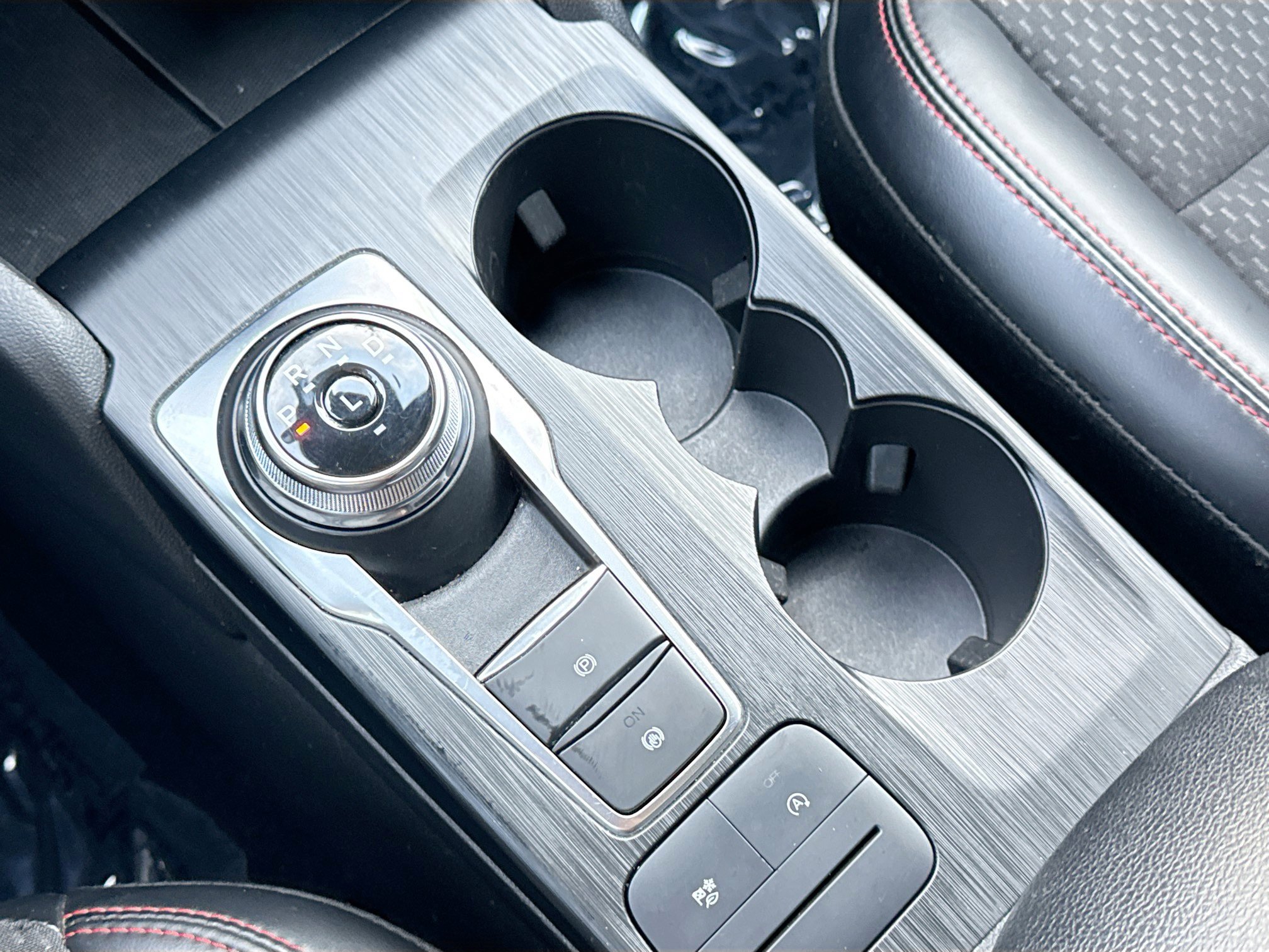 Used 2025 Ford Escape ST-Line Select image 28