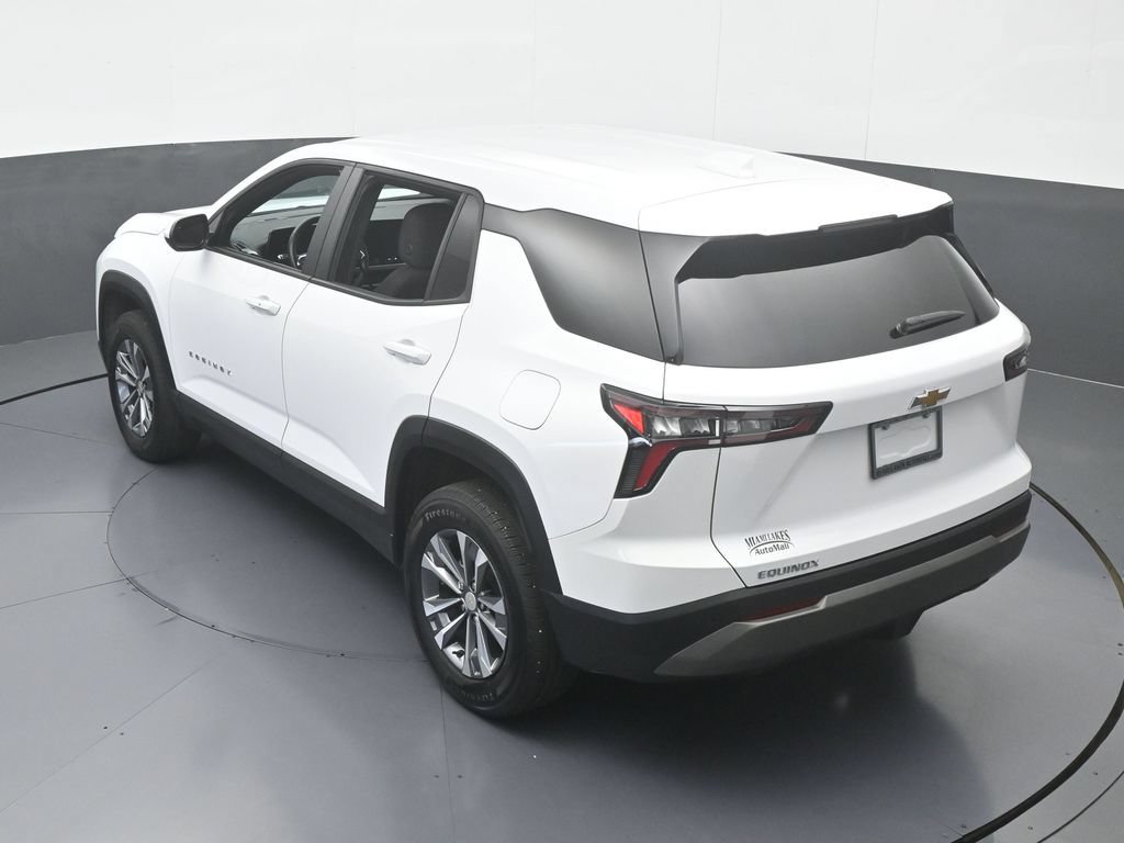 Used 2026 Chevrolet Equinox LT FWD image 46