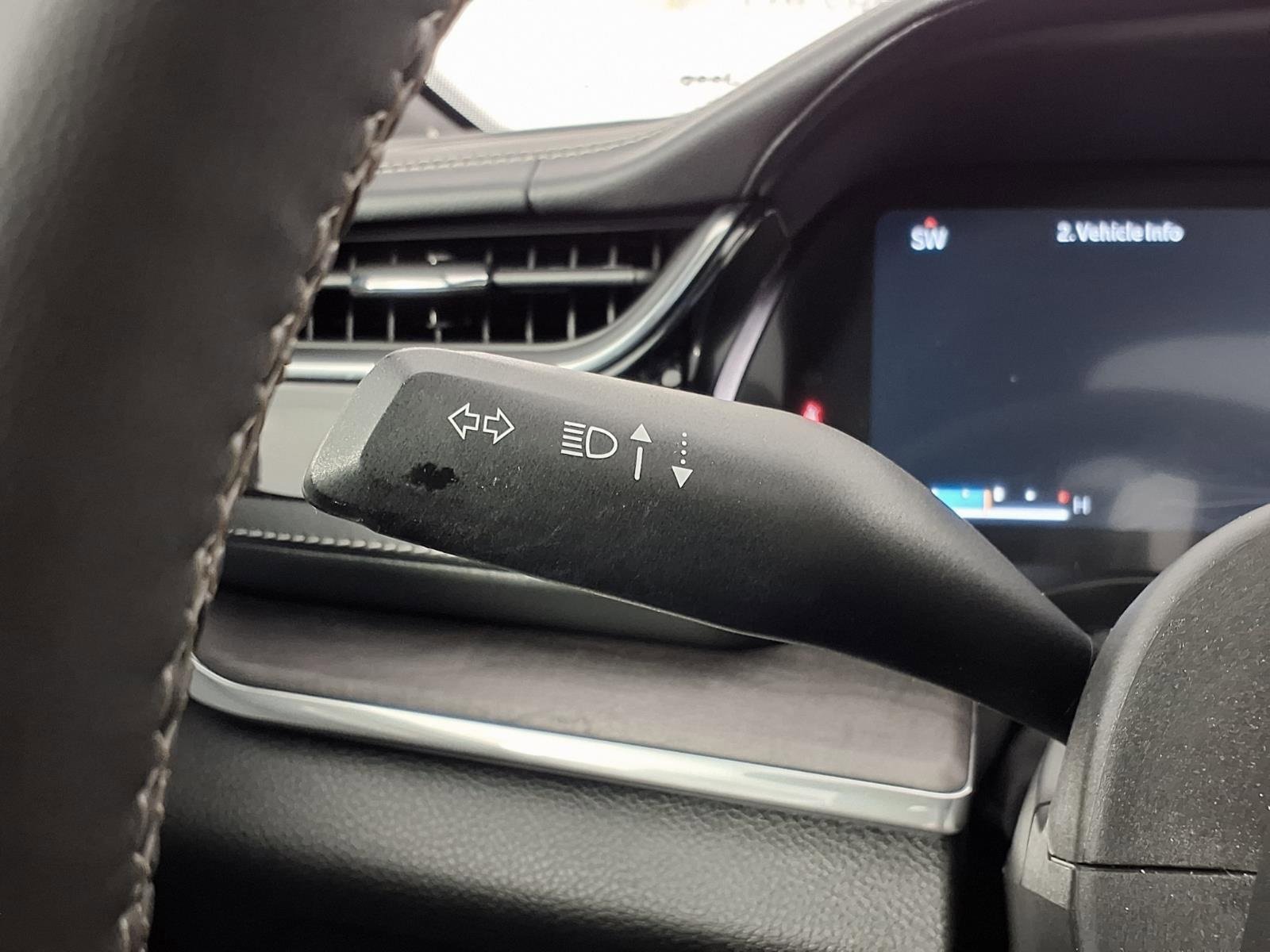 Used 2024 Jeep Grand Cherokee Overland w/ Luxury Tech Group IV image 21