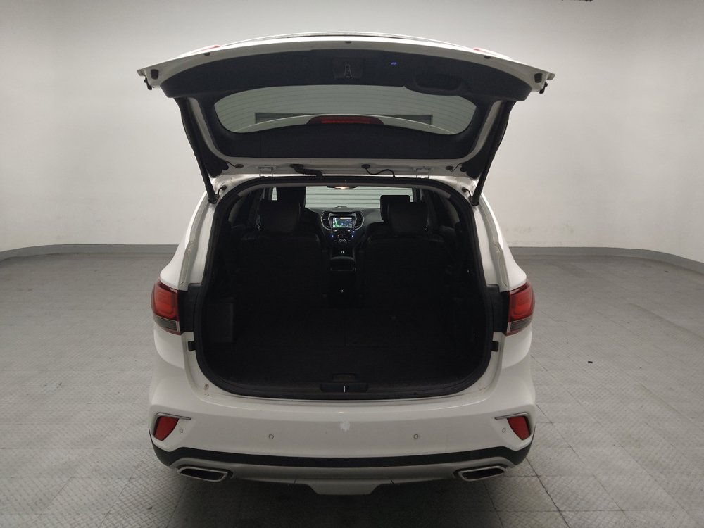 Used 2019 Hyundai Santa Fe XL AWD/4WD image 29