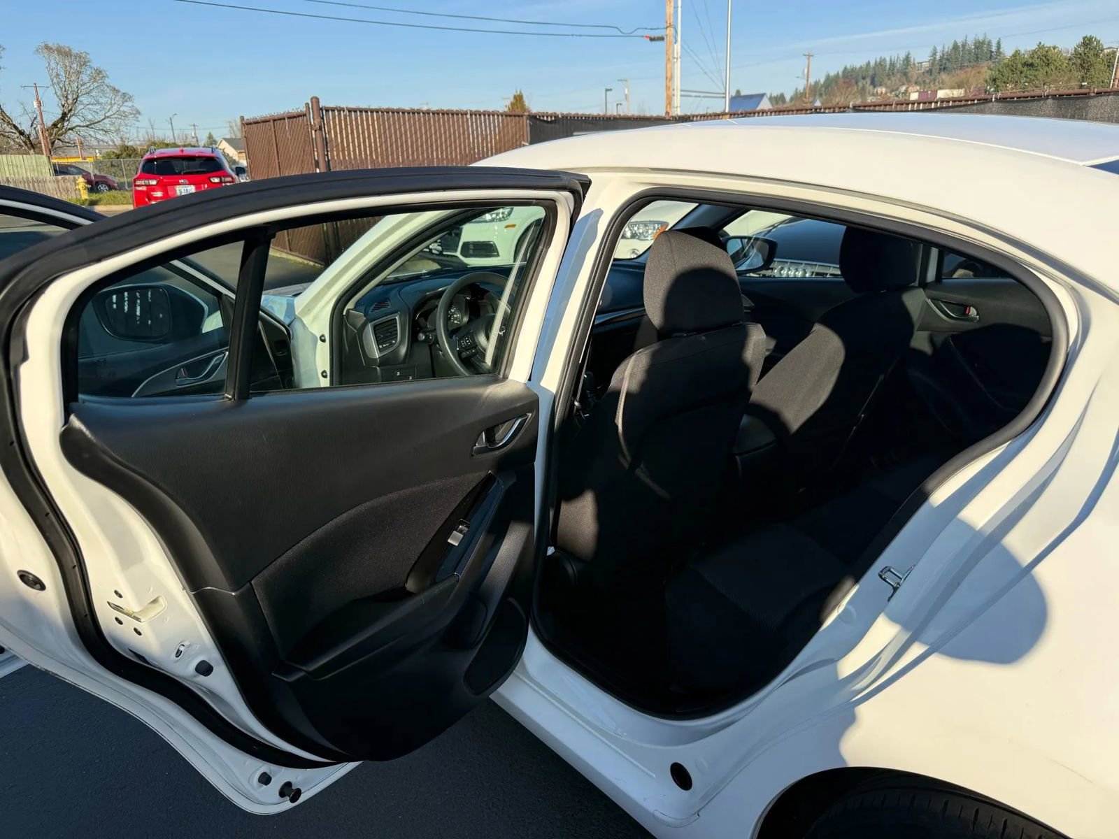 Used 2017 MAZDA MAZDA3 Sport image 10