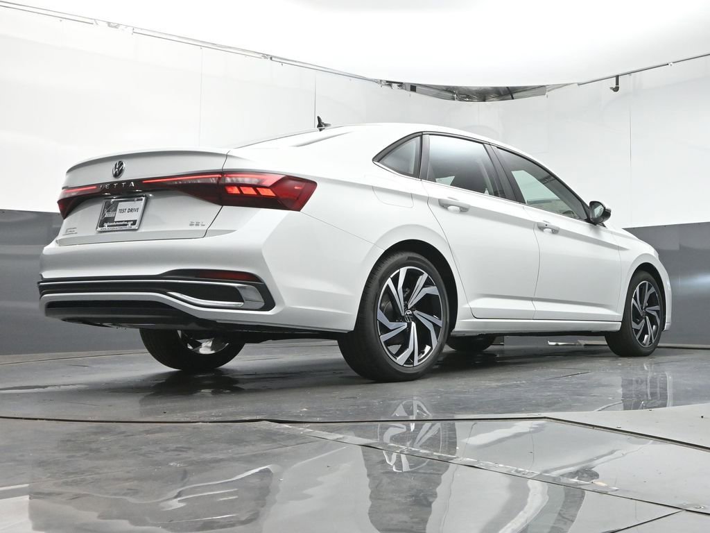 New 2026 Volkswagen Jetta SEL image 39