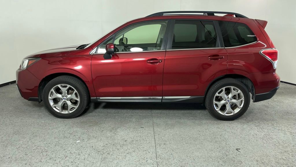 Used 2017 Subaru Forester 2.5i Touring AWD/4WD image 6