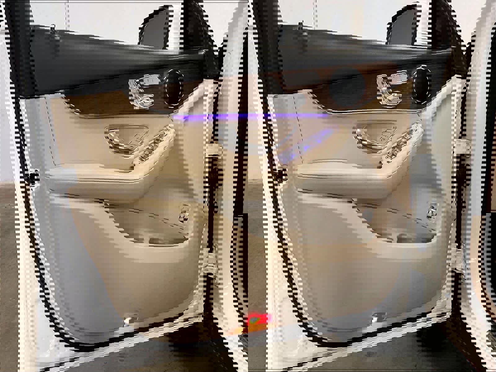 Used 2022 Mercedes-Benz GLC 300 4MATIC image 24