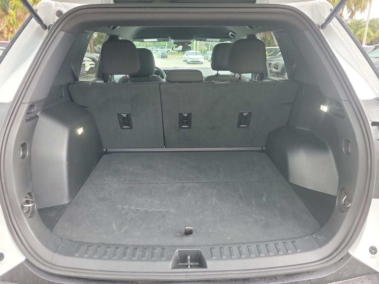 Used 2026 GMC Terrain Elevation FWD image 8