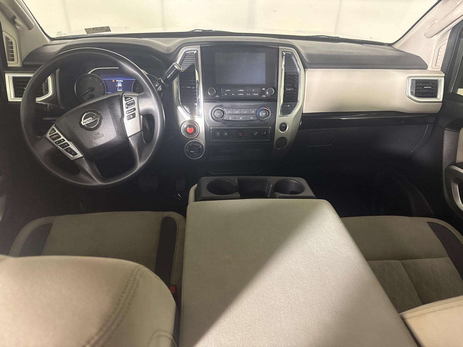Used 2021 Nissan Titan SV w/ Off Road Protection Package AWD/4WD image 9