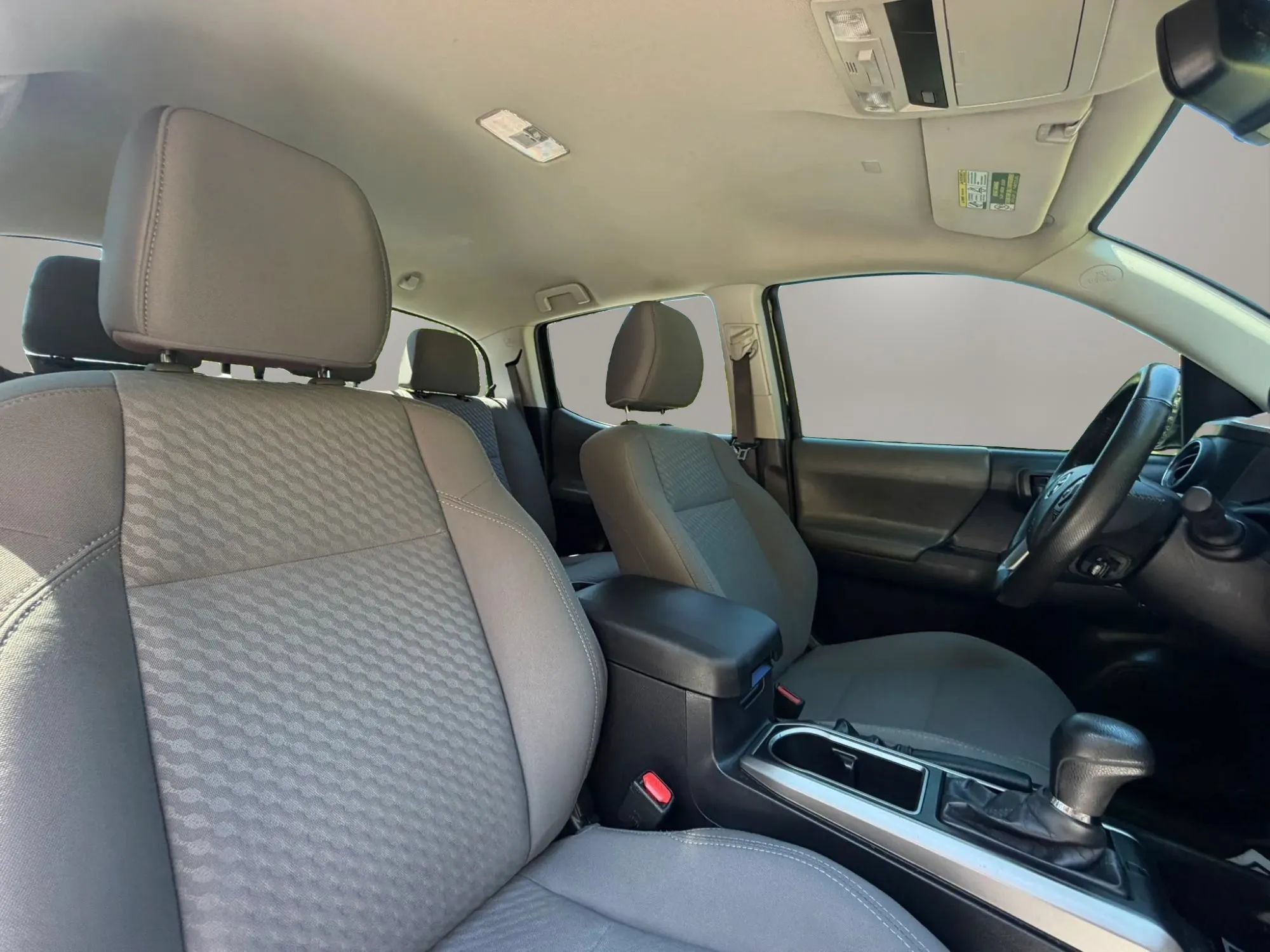 Used 2023 Toyota Tacoma SR5 RWD image 21
