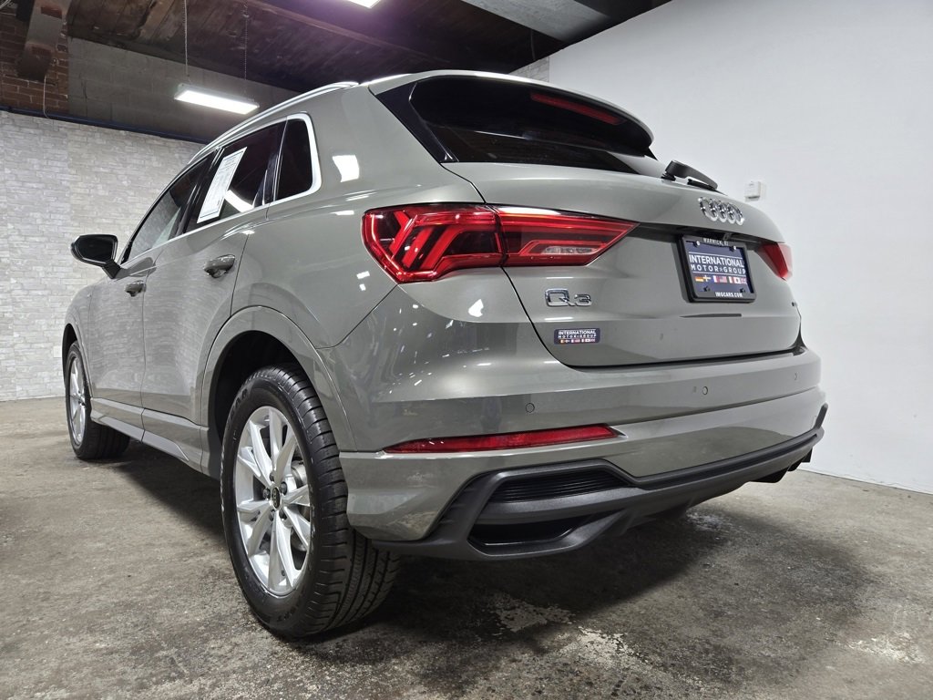 Used 2024 Audi Q3 2.0T Premium image 40