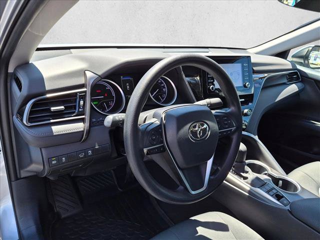 Used 2022 Toyota Camry LE FWD image 10
