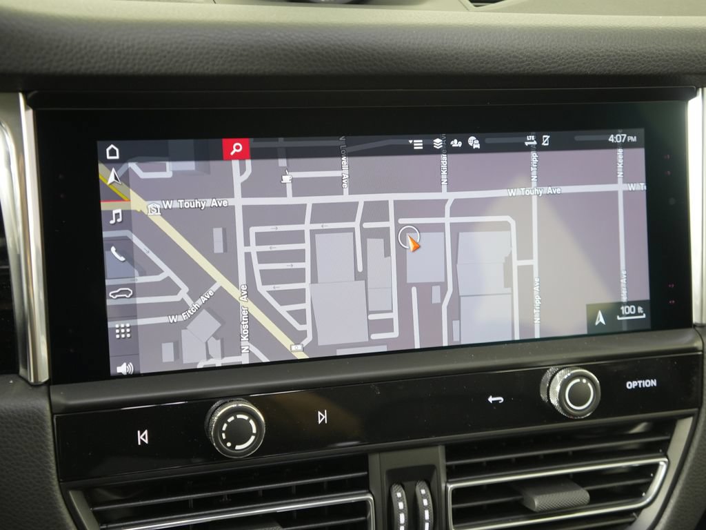 New 2026 Porsche Macan AWD/4WD image 27